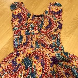 Beautiful BoHo floral print full skirt dress.